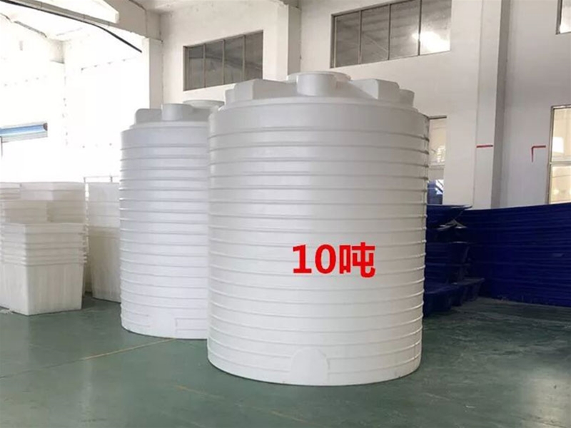 各種規格塑料桶水塔生產廠家